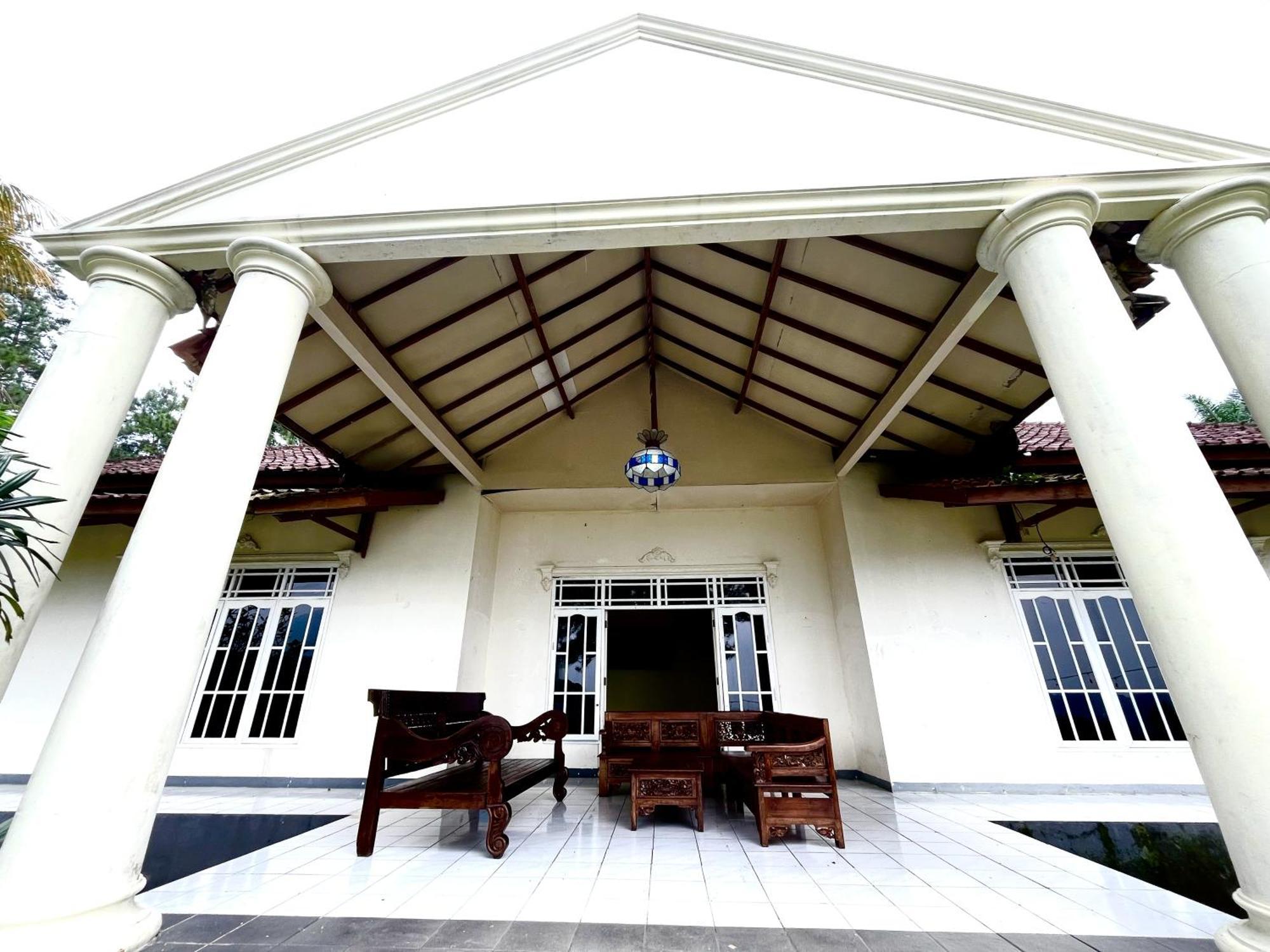 Jcc Villas, Puncak Cipayung  Екстер'єр фото